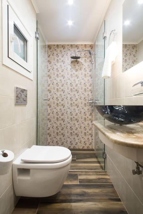 A Comfortable Small Studio Nearby Acropolis 2 Athene Buitenkant foto