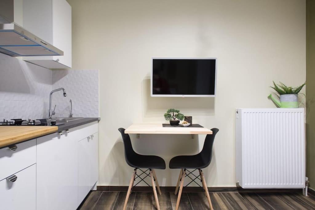 A Comfortable Small Studio Nearby Acropolis 2 Athene Buitenkant foto